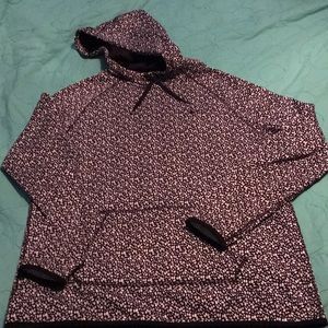 Nike therma-fit hooded sweatshirt